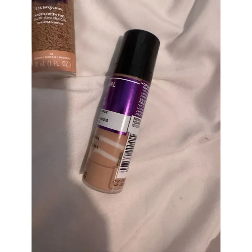 Cover girl x Olay 3x medium 3 in 1 essence + foundation makeup beige beauty skin
